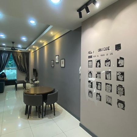 קוטה קינבלו Jy Vacation Home New & Modern Suite Infinity Pool-Sutera Avenue מראה חיצוני תמונה